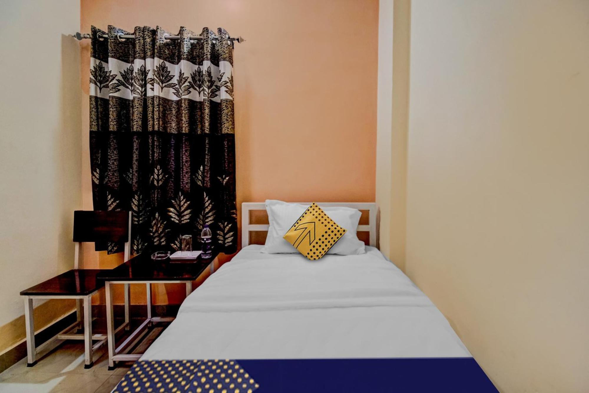 Spot On Rainbow Lodge Гувахати Экстерьер фото