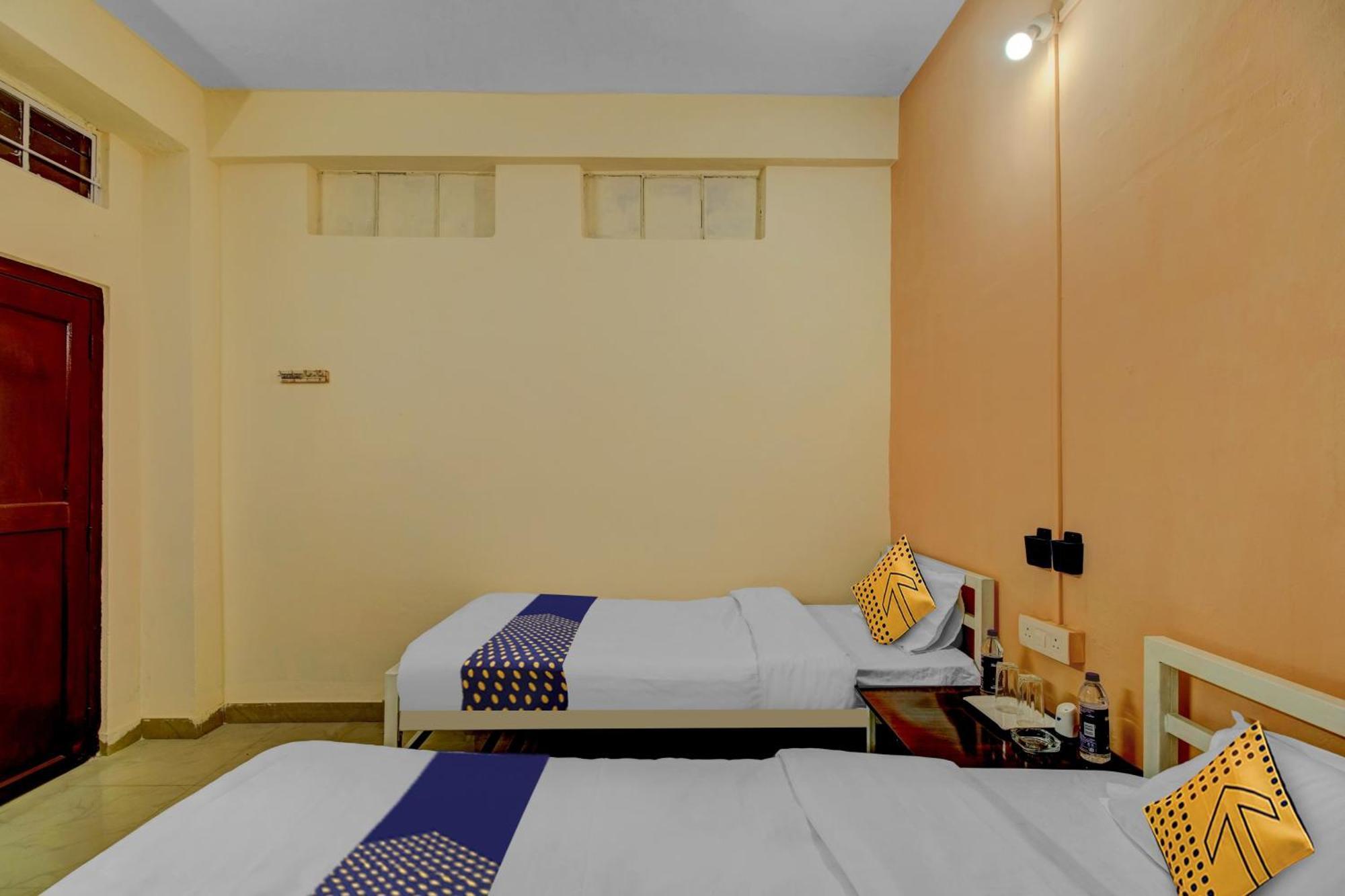 Spot On Rainbow Lodge Гувахати Экстерьер фото