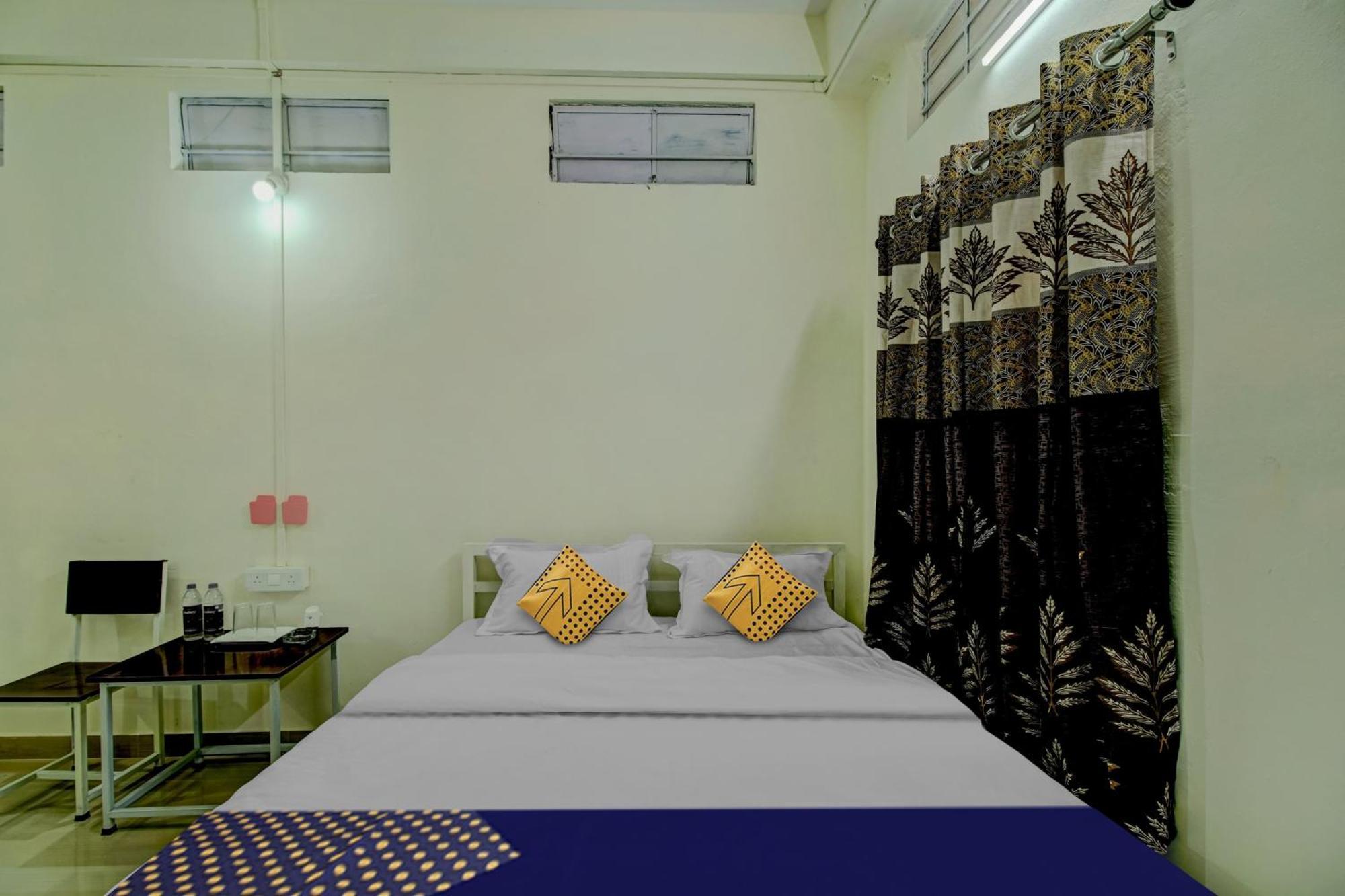 Spot On Rainbow Lodge Гувахати Экстерьер фото